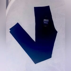 Forever 21 Black Ankle Leggings​​